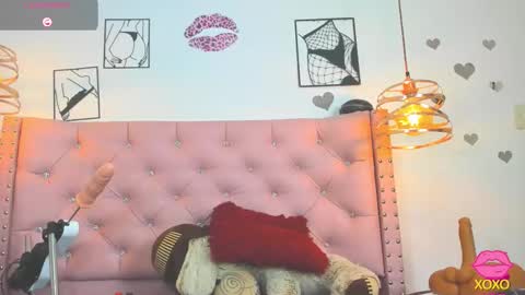 _antonella_11 online show from November 1, 2025, 10:23 pm