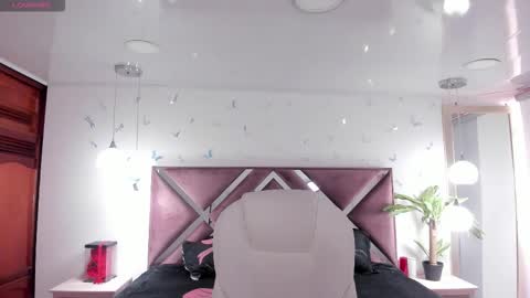 antonnela online show from January 7, 2026, 2:41 pm