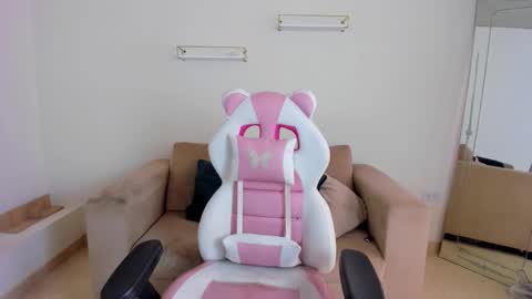    online show from January 9, 2026, 1:14 pm