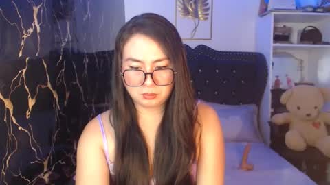 Snapshot of _arah chatting on September 18, 2025, 1:24 pm arah online show from September 18, 2025, 1:24 pm