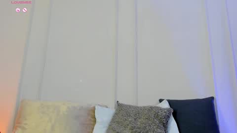 _arianasweet online show from March 26, 2026, 7:41 pm