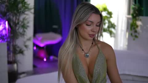 Arielle online show from June 26, 2026, 7:35 am