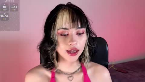 Aria online show from December 23, 2025, 1:58 am