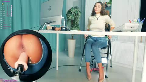 _artporno_ online show from October 28, 2025, 12:25 am