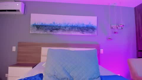 Ashly online show from October 13, 2025, 7:36 pm