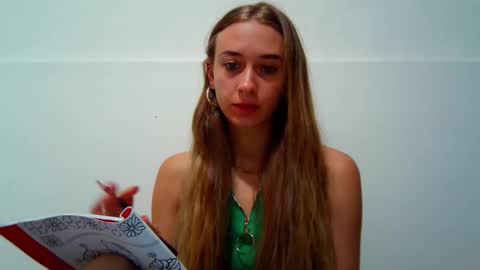 Snapshot of _aurora_sweet chatting on September 10, 2025, 9:09 am _aurora_sweet online show from September 10, 2025, 9:09 am