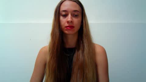 Snapshot of _aurora_sweet chatting on September 24, 2025, 7:55 am _aurora_sweet online show from September 24, 2025, 7:55 am