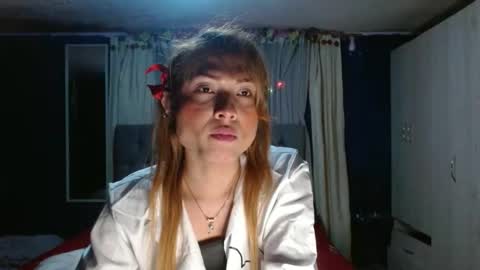 _azalea_65 online show from September 21, 2025, 2:24 am