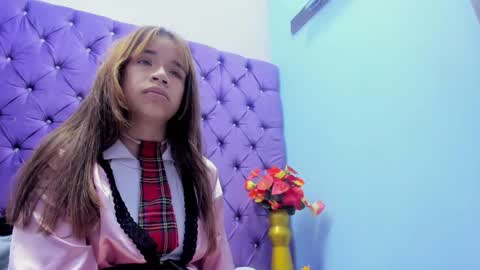 _bella_barbie online show from April 1, 2026, 2:34 am