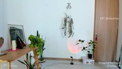 Snapshot of _bellaela chatting on November 2, 2025, 9:17 pm Ella online show from November 2, 2025, 9:17 pm