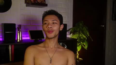 Snapshot of _billy_j chatting on December 21, 2024, 12:42 am BILLY online show from December 21, 2024, 12:42 am