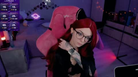 Snapshot of _black_fox__ chatting on December 1, 2024, 11:58 pm Olivia Subscribe to my Fansly - online show from December 1, 2024, 11:58 pm