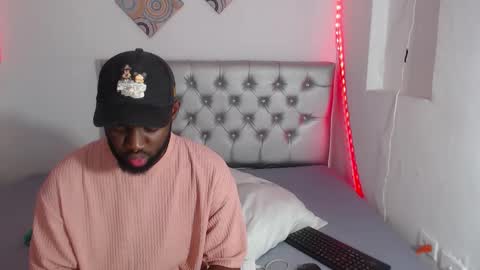 Andrew online show from December 22, 2025, 6:38 pm