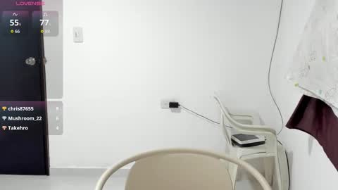 _blairwest_ online show from November 7, 2025, 11:16 pm