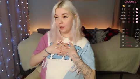 Elizabeth online show from December 7, 2024, 8:49 pm