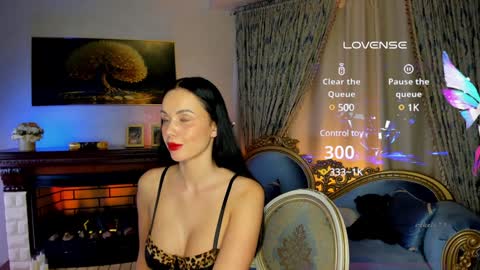 Snapshot of _bounty_69_ chatting on December 3, 2024, 2:27 pm lovense squirt bigboobs anal online show from December 3, 2024, 2:27 pm