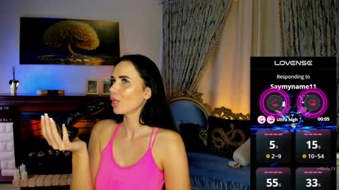 Snapshot of _bounty_69_ chatting on December 11, 2024, 9:34 pm lovense squirt bigboobs anal online show from December 11, 2024, 9:34 pm