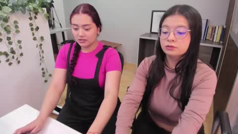    Brenda online show from October 11, 2025, 3:54 pm