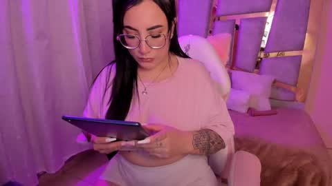 Snapshot of _briigite chatting on September 29, 2025, 11:20 pm Angie Independent model online show from September 29, 2025, 11:20 pm