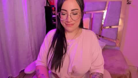 Snapshot of _briigite chatting on September 30, 2025, 11:26 am Angie Independent model online show from September 30, 2025, 11:26 am