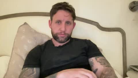 Snapshot of _british_hung_ chatting on May 22, 2026, 8:14 pm UK BigThick Cock online show from May 22, 2026, 8:14 pm