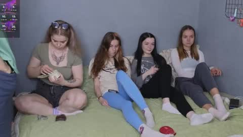 _by_double_sexy_miss_ online show from April 1, 2026, 8:26 am