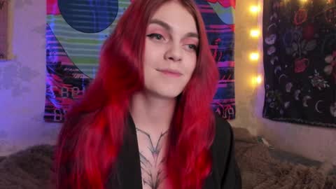 Snapshot of _caroline_coy chatting on January 24, 2025, 1:14 pm Caroline online show from January 24, 2025, 1:14 pm