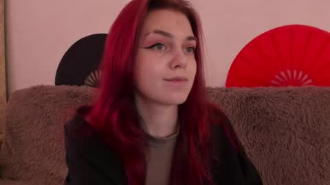 Caroline online show from April 24, 2026, 12:07 pm