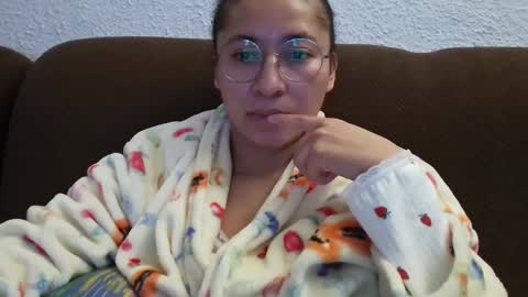 cat online show from February 5, 2025, 7:31 pm