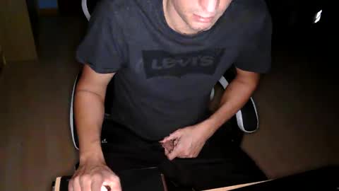 Snapshot of _chris_87 chatting on November 10, 2025, 9:47 pm chris 87 online show from November 10, 2025, 9:47 pm