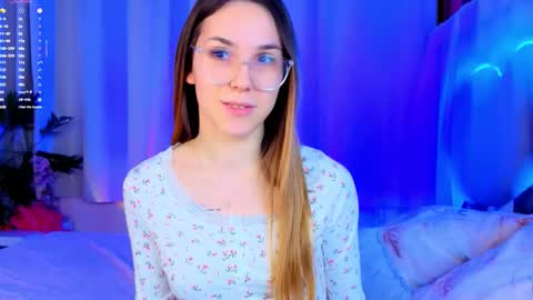 Cindy . online show from December 17, 2025, 5:24 am