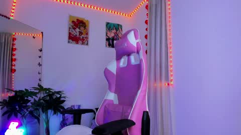  Chloe  online show from March 27, 2026, 5:13 am