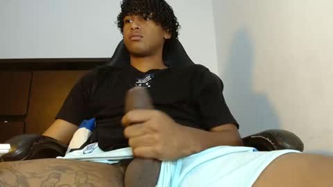 _cockpromise_ online show from October 7, 2025, 2:03 pm