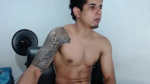  crissgex  online show from July 31, 2026, 2:33 am