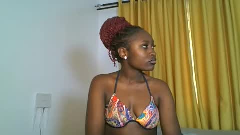 Snapshot of _cutestephanie chatting on December 19, 2025, 1:18 pm STEPH online show from December 19, 2025, 1:18 pm