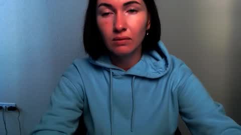 _cutie_and_shy_ online show from October 21, 2025, 6:14 am