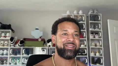 Snapshot of _da_d1ck_ chatting on August 3, 2026, 8:12 pm Da d1ck online show from August 3, 2026, 8:12 pm