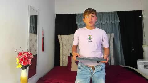 Snapshot of _daring_sexy_boys chatting on November 9, 2025, 7:12 pm PATRICK AND LEO online show from November 9, 2025, 7:12 pm