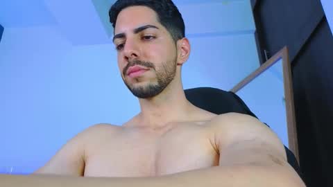 Snapshot of _davidwolf chatting on October 21, 2025, 12:55 am David online show from October 21, 2025, 12:55 am