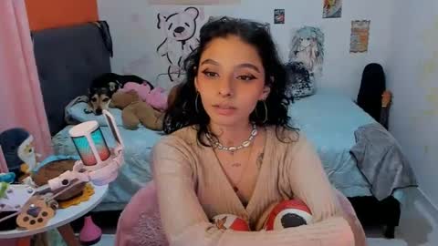 Snapshot of _dayanne_ chatting on October 6, 2025, 12:41 am Pao online show from October 6, 2025, 12:41 am