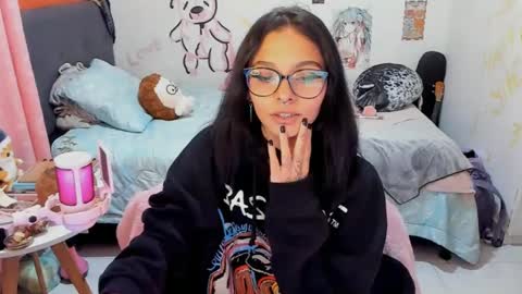 Snapshot of _dayanne_ chatting on October 10, 2025, 1:26 am Pao online show from October 10, 2025, 1:26 am