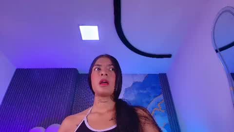 Snapshot of _diionne chatting on July 7, 2026, 7:18 pm Dione online show from July 7, 2026, 7:18 pm