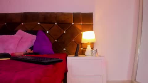 SANDY online show from September 12, 2025, 12:22 am