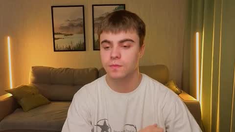 _dream_boys_ online show from October 28, 2025, 8:51 am