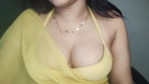 _dreamgirl_0 online show from May 1, 2026, 3:00 am