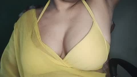 Snapshot of _dreamgirl_0 chatting on July 5, 2026, 12:39 am _dreamgirl_0 online show from July 5, 2026, 12:39 am