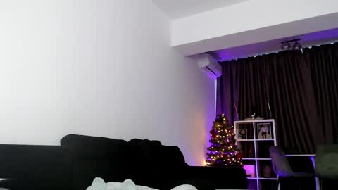 Dylan online show from February 17, 2026, 8:44 am