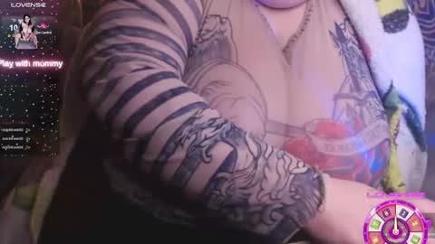 LIsa online show from October 4, 2025, 10:02 am