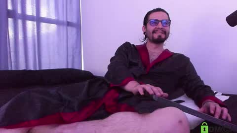  -         online show from November 30, 2025, 10:03 pm