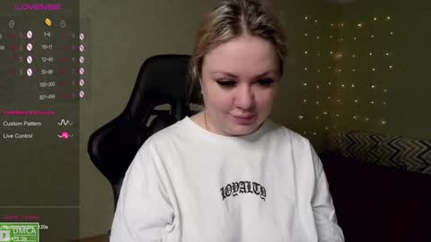 chloue and Gretta online show from December 21, 2024, 5:14 am